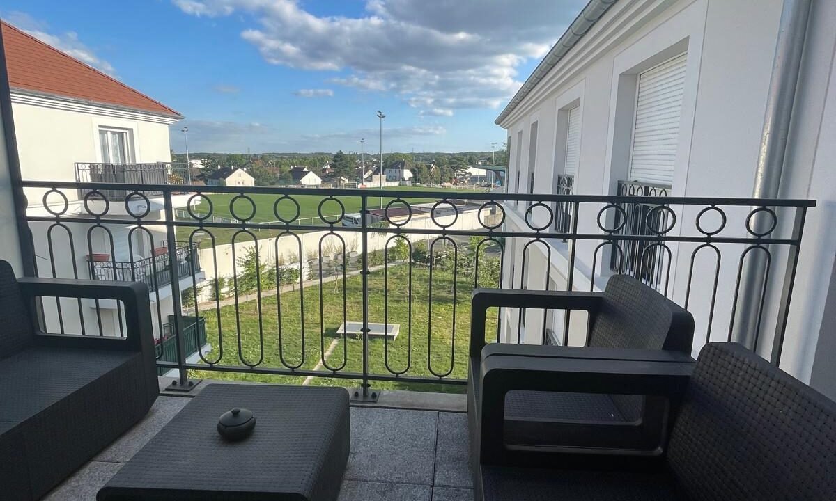 appartement-f2-terrasse-salon-exterieur-claye-souilly-77