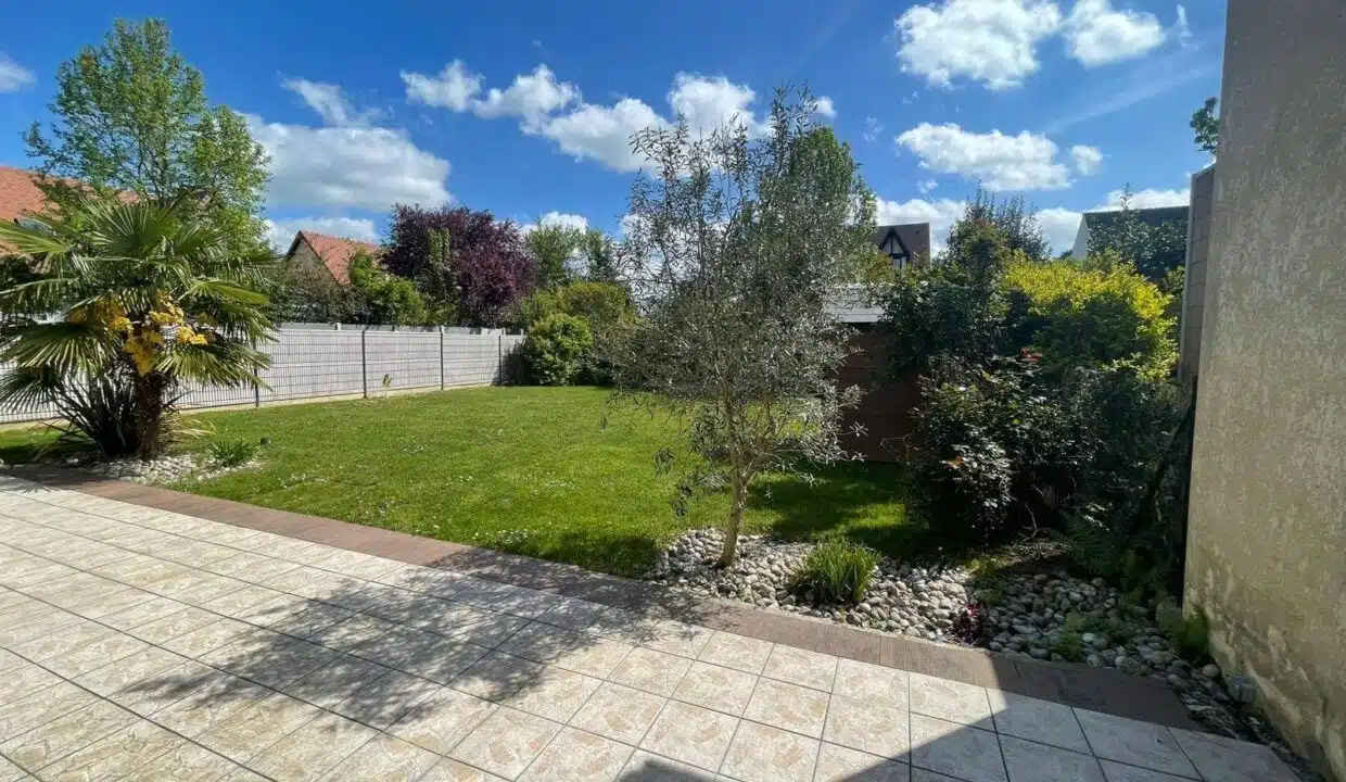 Maison 5 pièces 126 m² · à Coubron · 126 m² · 439 000 €
